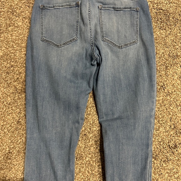 3 pairs of Woman size 12 Old Navy Jeggings - Picture 6 of 6